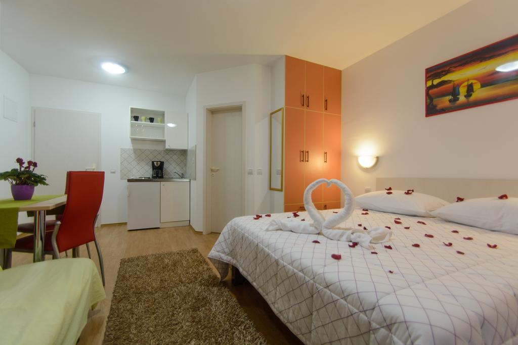 Apartments Mijo Trogir Room photo
