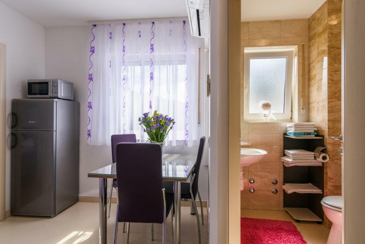 Apartments Mijo Trogir Exterior photo